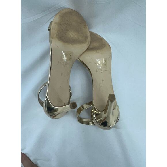 J.Crew gold patent leather heels 9 - Picture 5 of 5